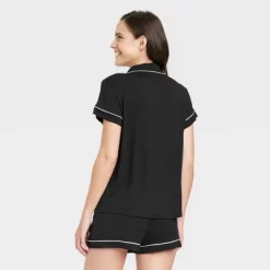 Women's Beautifully Soft Short Sleeve Notch Collar Top And Shorts Pajama Set - Stars Above™