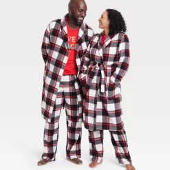 Adult Buffalo Check Matching Family Robe - Wondershop™ Black -Cozy Nights Sales Store GUEST 4caf8a1c a49b 4015 b64d d877de7d338f