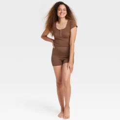 Women's Seamless Henley Top - Colsie™ -Cozy Nights Sales Store GUEST 52f865a5 f0ee 4a73 b3b6 443a5954b084