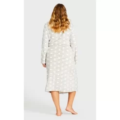 Cozy Nights Sales Store 5 Women's Plus Size Snowflake Robe - Gray | AVENUE