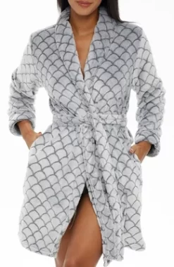 Women's Warm Soft Plush Fleece Bathrobe, Knee Length Robe, Seashell Scalloped -Cozy Nights Sales Store GUEST 833f15b9 a613 4f24 955d 295bf17d56e7