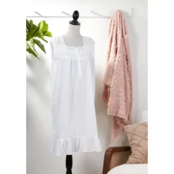 Saro Lifestyle Embroidered Design Nightgown -Cozy Nights Sales Store GUEST aa3e9fe7 3e68 4eeb 8a6a e42833d8a3a6