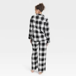 Women's Flannel Pajama Set - Stars Above™