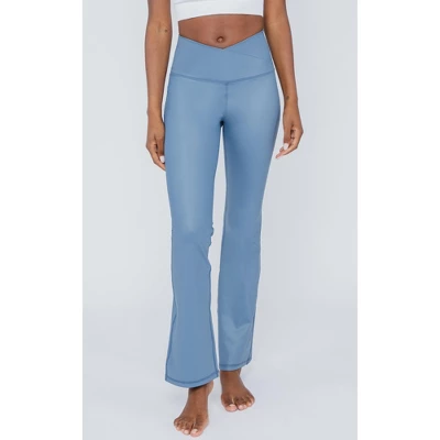 90 Degree By Reflex Interlink High Shine Cire Elastic Free Crossover V-Back Flared Leg Yoga Pants 13 90 Degree By Reflex Interlink High Shine Cire Elastic Free Crossover V-Back Flared Leg Yoga Pants - Image 13